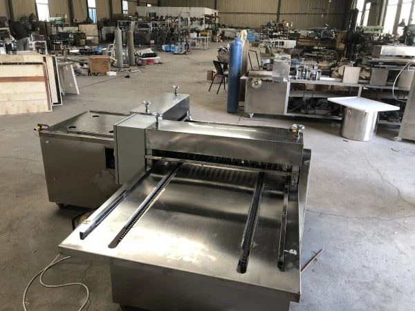 Caramel Nougat Cutting Machine